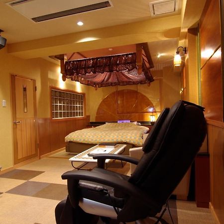 Shonan Sirene (Adults Only) Hotell Hiratsuka Exteriör bild