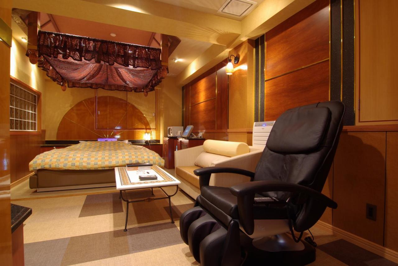Shonan Sirene (Adults Only) Hotell Hiratsuka Exteriör bild